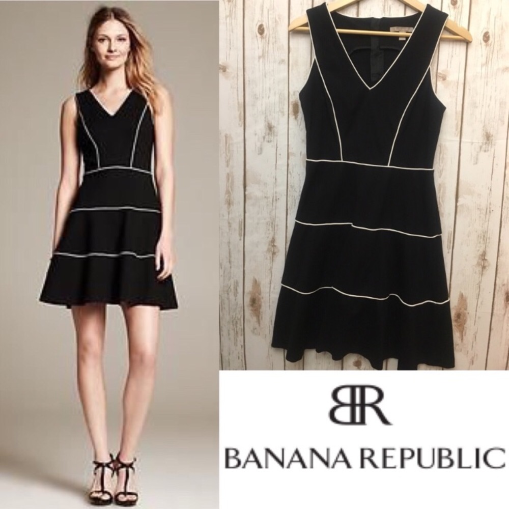 Banana republic fit and flare size 6. Worn once